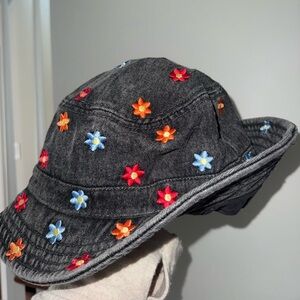 Floral Embroidered Bucket Hat